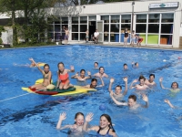 20170605 Kinderen genieten in zwembad De Dubbel Dordrecht Tstolk