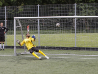 Eerste DKIB Bedrijvenvoetbaltoernooi voetbalterrein VV Wieldrecht