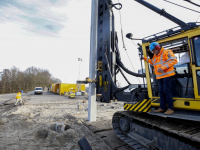 Eerste paal geslagen vernieuwde Kiltunnel Dordrecht