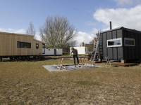 Eerste Tiny houses Tussentij geplaatst Dordrecht