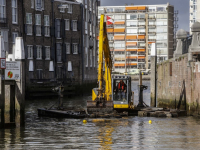 Onderwater werkzaamheden Engelenburgerbrug centrum Dordrecht