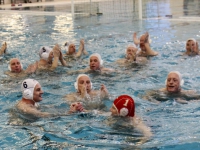 20172801 Ere-voorzitter MNC Ad van Woerkens stopt om zijn 80ste met waterpolo Dordrecht Tstolk