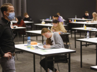 Middelbare scholieren starten met examens Dordrecht