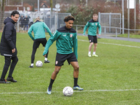 FC Dordrecht huurt aanvaller Tidjany Touré van Feyenoord