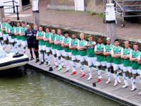 Selectie FC Dordrecht presenteert zich aan de pers