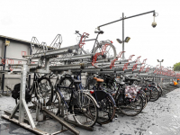 Fietsenstalling weer open, maar fietsers plaatsen fiesten niet in stalling