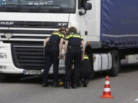 20172905 Fietser overleden bij ongeluk met vrachtwagen Van Konijnenburgweg Bergen op Zoom Tstolk 004