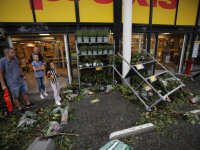 Windhoos en stormschade Dordrecht