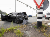 Bestuurder komt met schrik vrij bij ongeluk fly-over N3 Dordrecht