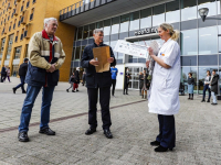 Overhandiging cheque DSL ASZ Dordrecht