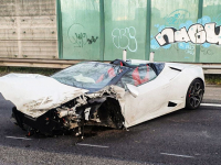 Gehuurde Lamborghini met hoge snelheid tegen vangrail N3 Dordrecht