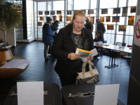 Stemmen op het Stadskantoor van Dordrecht