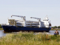 gigantische windmolenwieken op transport Dordrecht