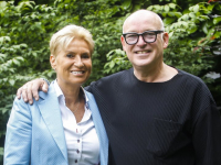 Margret Stolk (L) met René van der Gijp (R) als lijstduwer voor de Verenigde Senioren Partij Dordrecht