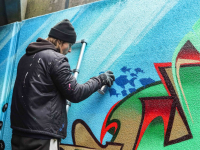 Ruim 600 vierkante meter met graffiti tunnel Laan dv Naties Dordrecht