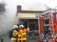 20160911 Snackbar in brand Van Goghstraat Zwijndrecht Tstolk 001