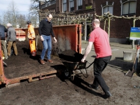 20172703 Gratis voedsel voor de plantjes Dordrecht Tstolk 001