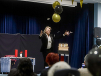 De Merwelanden viert uitreiking keurmerk met optreden van Hans Klok Dordrecht