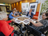 Start senioren-boekenproject Boek Dordrecht en drechtsteden vanuit de Wolken Spectrum Dordrecht