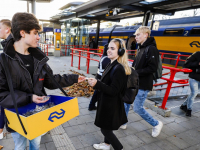 150 jaar treinreizen tussen station Dordrecht en Rotterdam Dordrecht