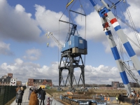 20160303 Havenkraan terug in Dordrecht Tstolk 008