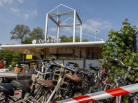 Honderden fietsen weggehaald achter Centraal Station