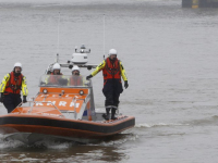 Hulpdiensten op zoek naar verdwenen ‘object’ op Oude Maas