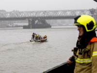 Hulpdiensten op zoek naar verdwenen ‘object’ op Oude Maas