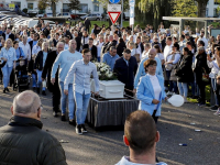 Groots afscheid voor overleden Henkie (17) Essenhof Dordrecht