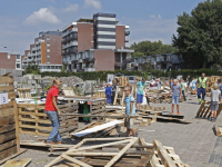 20171408 Kinderen bouwen hutten Gemeentewerf papendrecht Tstolk 001