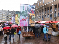 20151112-Dordtse-Kerstmarkt-gestart-met-regen-Dordrecht-Tstolk-001