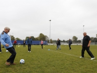 20162810 Walking Football van start in Zwijndrecht Tstolk 004