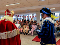 Sint en Piet op bezoek bij  Crownpoint Dordrecht