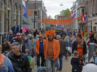 20182704-Vrijmarkt-Kloostertuin-Koningsdag-Dordrecht-2018-Tstolk-005