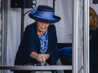 Prinses Beatrix opent Prins Clausbrug Dordrecht