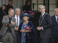 Prinses Beatrix opent Prins Clausbrug Dordrecht