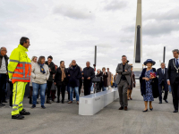 Prinses Beatrix opent Prins Clausbrug Dordrecht