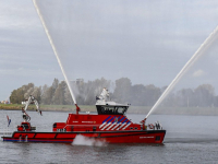 Prinses Beatrix opent Prins Clausbrug Dordrecht