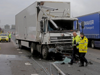 Kop-staartbotsing A16