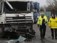 Kop-staartbotsing A16