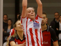 Korfballers DeetosSnel naar hoofdklasse finale