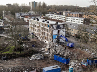 Laatste portiekflat tegen de vlakte Van Kinsbergenstraat Dordrecht