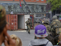 Militairen schieten op het Statenplein Dordrecht