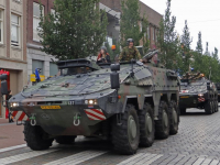 Militairen schieten op het Statenplein Dordrecht