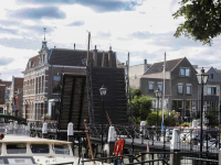 Lange Ijzerenbrug nog steeds niet gerepareerd Knolhaven Dordrecht