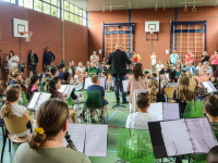 Leerlingen geven concert aan ouders basisschool De Griffioen Stadspolders Dordrecht