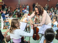 Leerlingen geven concert aan ouders basisschool De Griffioen Stadspolders Dordrecht