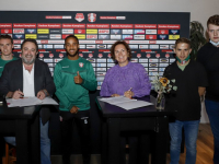 Samenwerkingsovereenkomst ondertekening FC Dordrecht met SPON Dordrecht