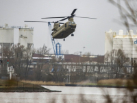 22022022-Leger-oefent-boven-Dordrecht-en-regio-Rotterdam-Stolkfotografie-001