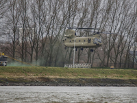 Leger oefent boven Dordrecht en regio Rotterdam